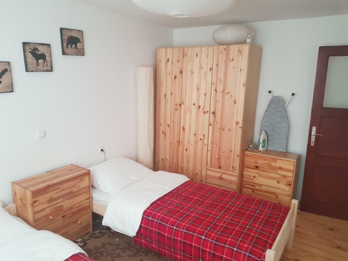 Apartmani Andrej Udbina Ngoại thất bức ảnh