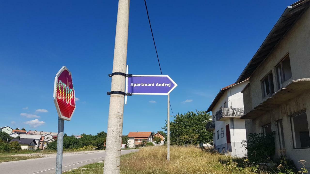 Apartmani Andrej Udbina Ngoại thất bức ảnh