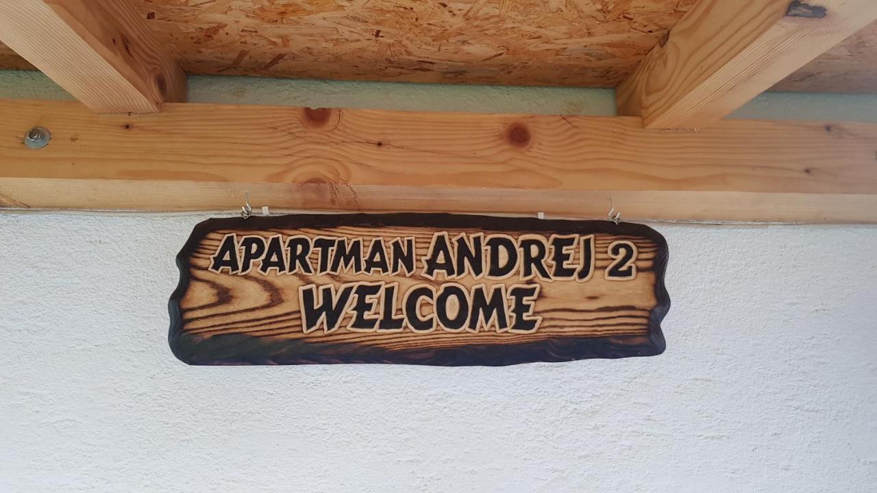 Apartmani Andrej Udbina Ngoại thất bức ảnh